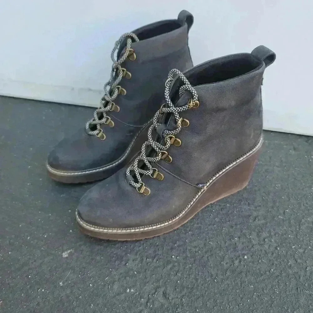 TOMS Womens Melrose Black Lace Up Nubuck Ankle Wedge Boots Size 8-1/2 - Picture 2 of 9